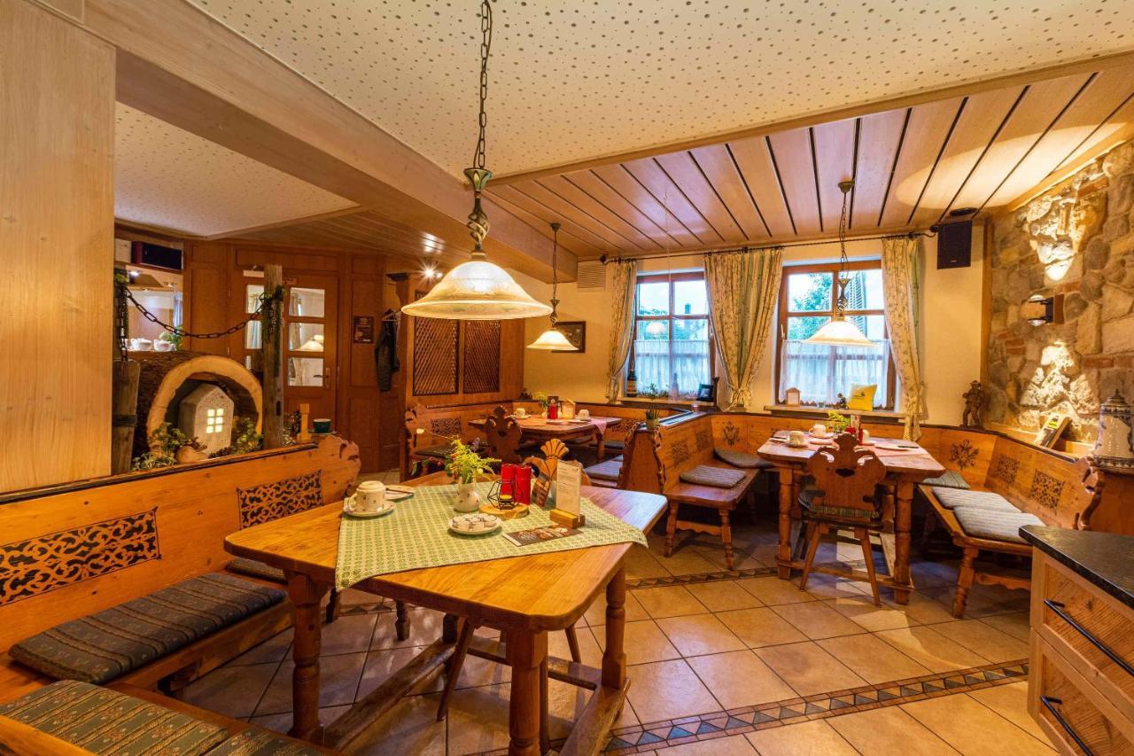 Landgasthof Zum Elsabauern Königstein in der Oberpfalz Buitenkant foto