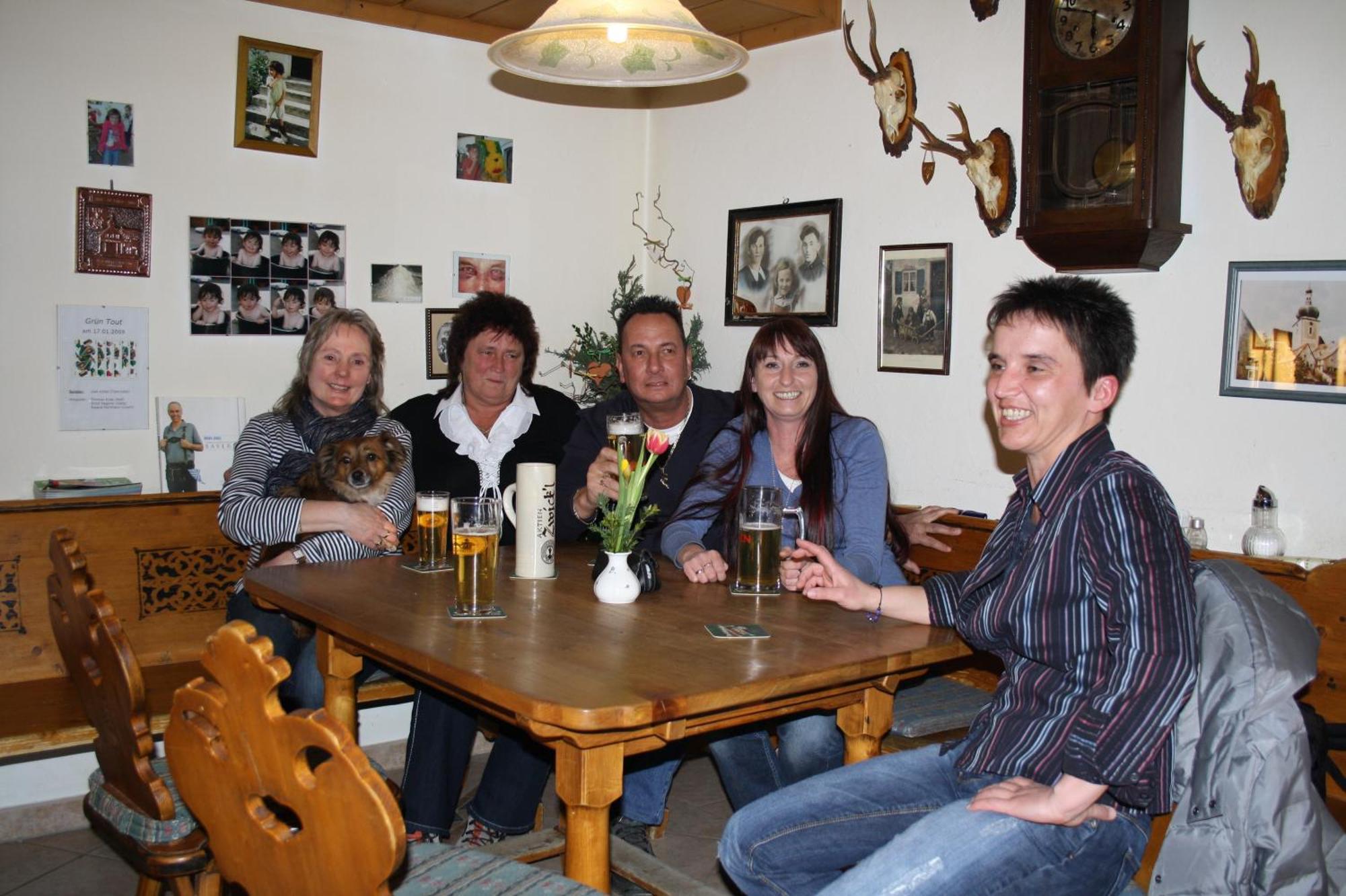 Landgasthof Zum Elsabauern Königstein in der Oberpfalz Buitenkant foto